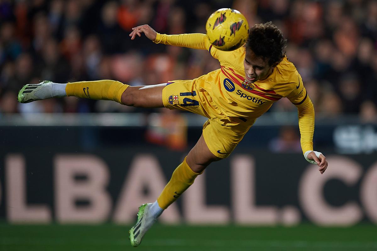 米兰体育下载-包含西甲赛事精彩纷呈，表现卓越的球员成为焦点的词条