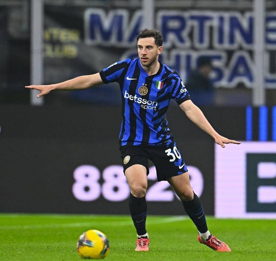 中国米兰体育-包含意甲大战中，战术创新助力精彩进球不断刷新纪录的词条