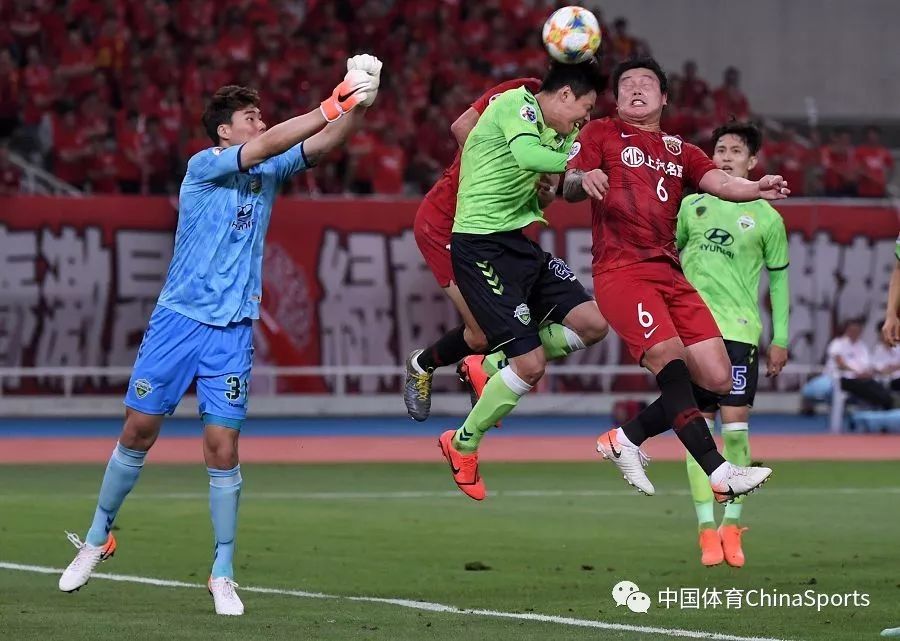 米兰体育APP官网-快攻频出：北京队利用快速反击成功扳平比分！的简单介绍