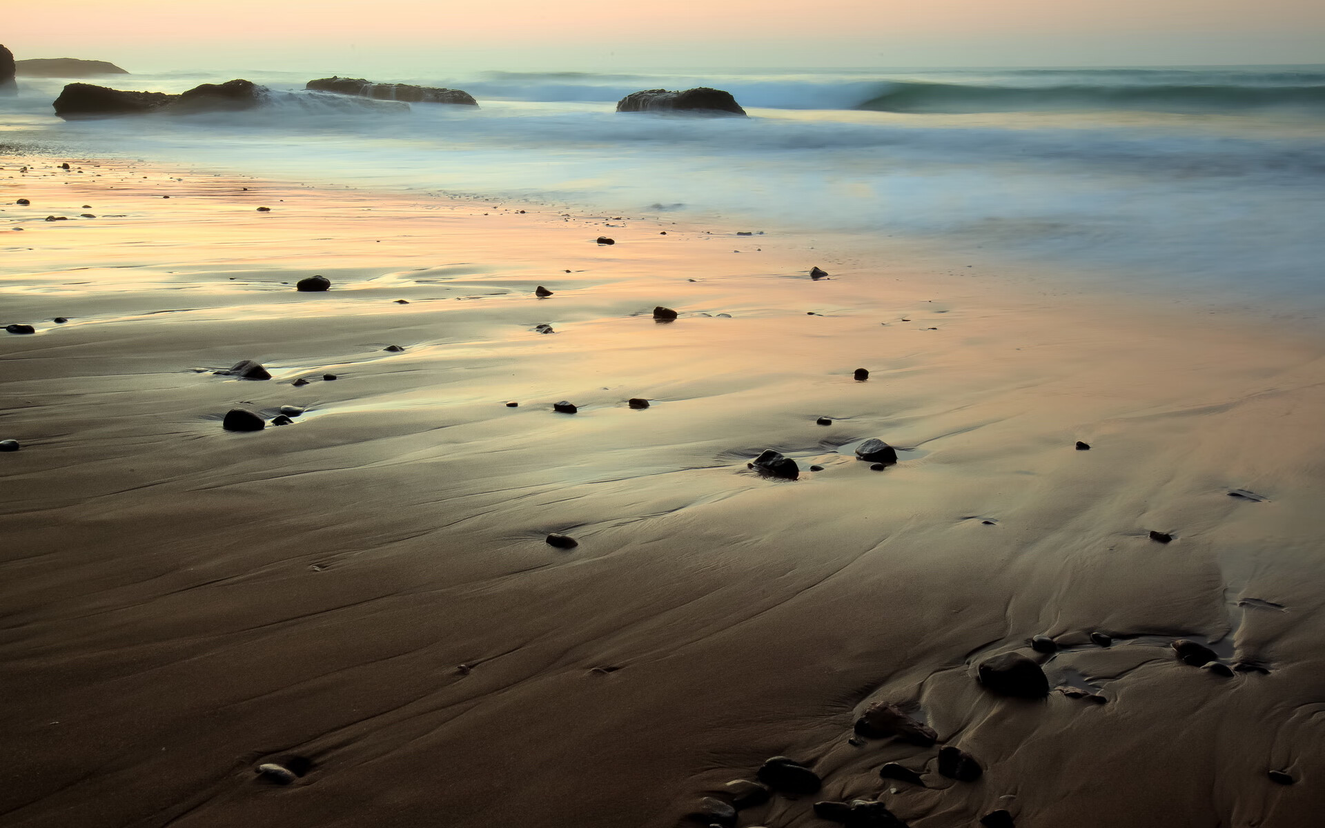 米兰体育APP下载-国足在国际比赛中的球员选拔机制分析，国足选拨名单公布