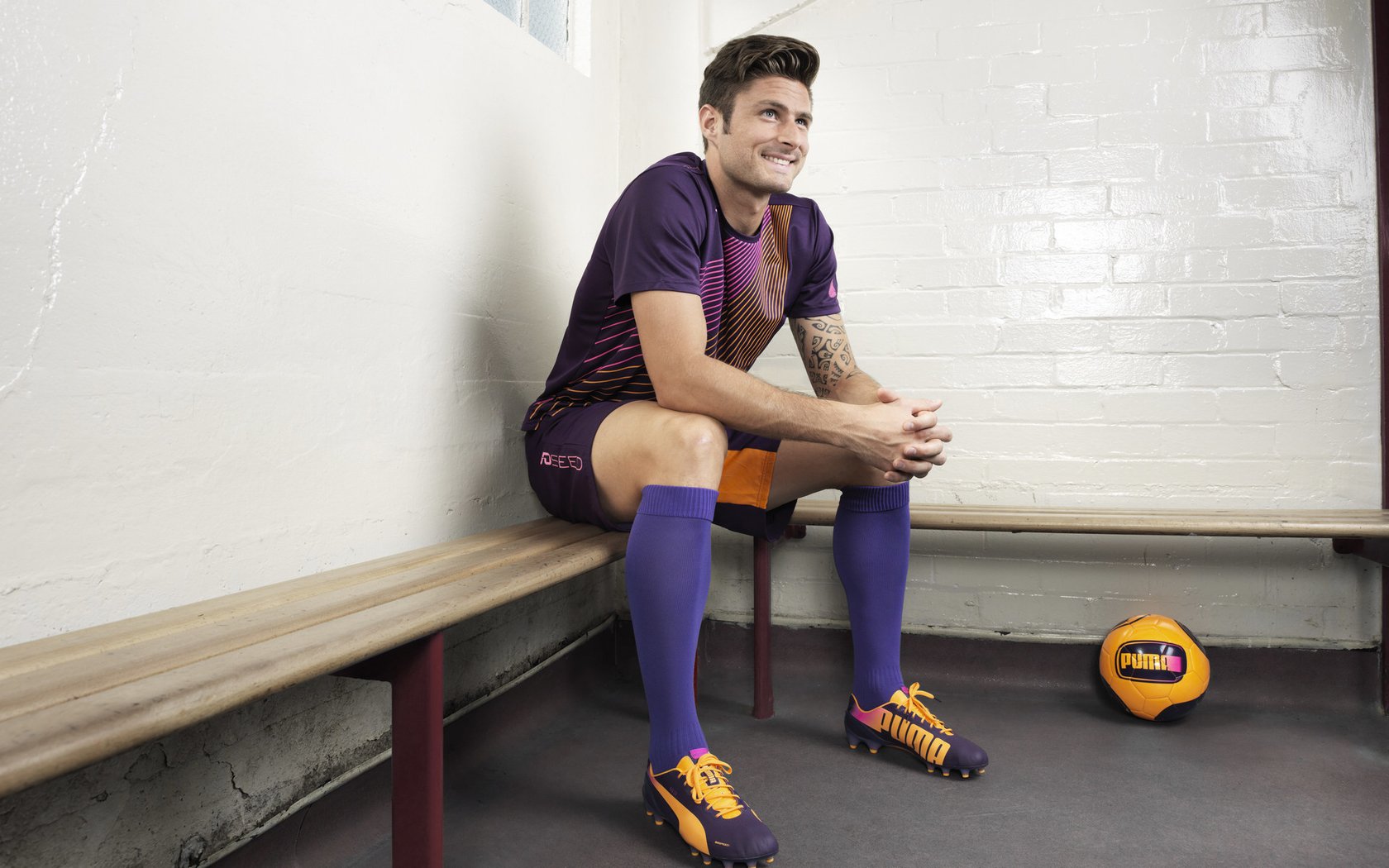 中国足球技术水平不断提高，比赛竞技性增强，中国足球如何才能提高